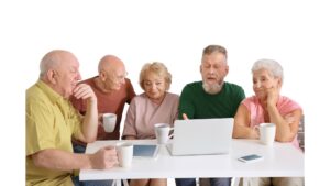 personnes âgées qui passent commande en ligne